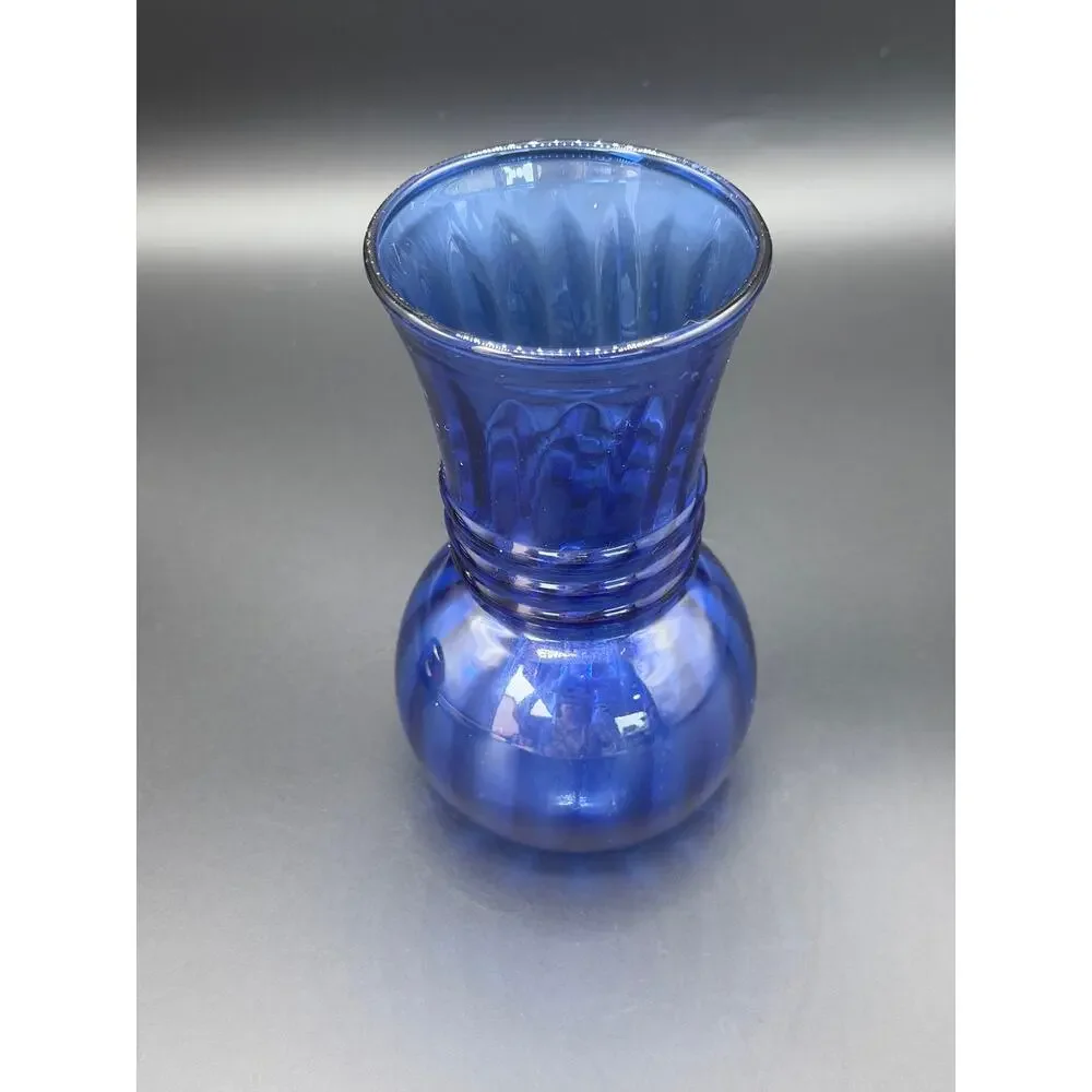 Vintage Indiana Glass Cobalt Blue Swirl Ribbed Ring Bud Vase 6.75 Inch